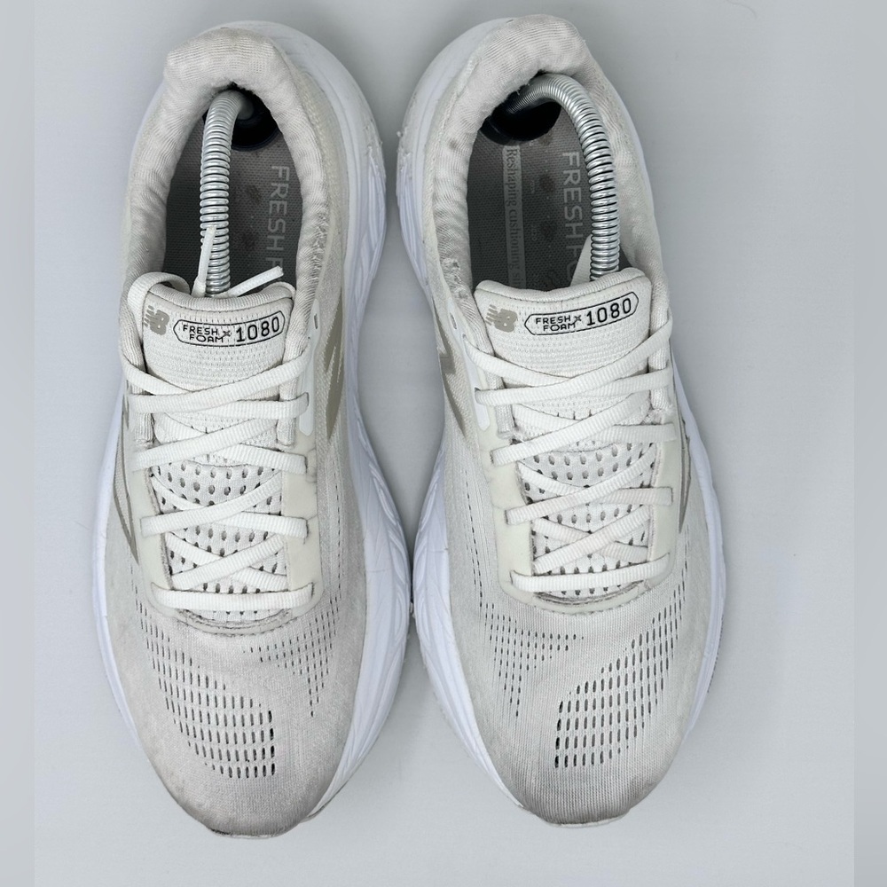 New Balance women’s Cream and Gray Athletic Shoes - Picture 2 of 11